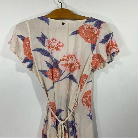 Billabong Hold Me Tight Floral Wrap Dress - Picture 7 of 10
